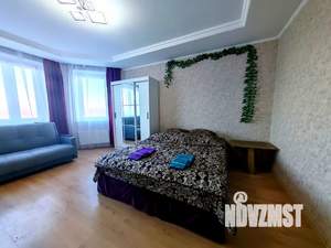 1-к квартира, посуточно, 42м2, 6/16 этаж